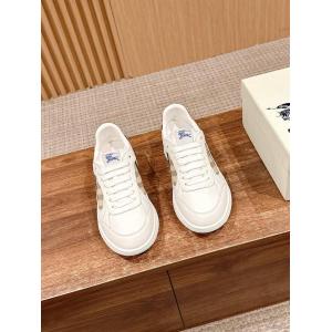 BURBERRYブランド スーパー コピー 優良    スニーカー周りの視線を圧倒する新作 ストリートの王道！ 大好評アイテ...