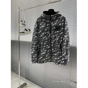 一番おしゃれ秋冬トレンド お買い得品  究極な着心地    ジャケット激安 ブランド 通販FENDI.