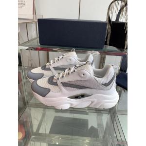    スニーカー送料込 SALE！ 限定セールお買い得 大絶賛の履き心地!Diorブランド コピー 販売 店.