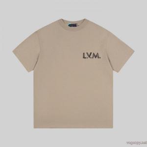 半袖TシャツLOUIS VUITTON定番人気モデル ファッショナブルなデザイン 上品さ漂うブランド スーパー コピー 通販