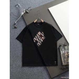ブランド コピー ショップNEWトップス 大幅に値下げ 期間限定FENDI半袖Tシャツ