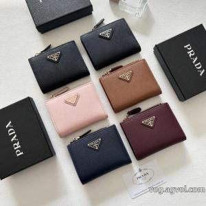 新色入荷 希少大人気 話題が沸騰中財布コピー 通販PRADA
