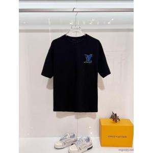 半袖Tシャツ今年の秋冬先行販売新作 高級感がアップ 数量限定販売ルイ ヴィトンコピー 通販