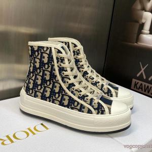 最落なし 販売店舗限定モデル きれいめコーデに変身スニーカーコピー ブランド 優良Dior..