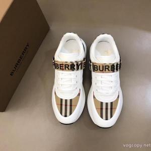 スニーカーBURBERRYスーパー コピー 販売細身効果抜群！：只限用于女人的衣服 超人気新品 欧米韓流/雑誌 .