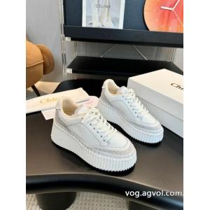 コピー ブランド 通販CHLOE    スニーカーセレブも愛用 驚きの破格値セール 残り僅か.