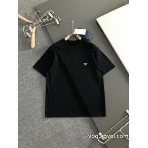 プラダ半袖Tシャツ再入荷が嬉しい2026 今話題の最新作 肌触りのいい  スーパー コピー ブランド 専門
