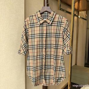 バーバリーシャツファッションに役立つ 北欧ブランド 肌触りのいい  コピー ブランド 販売..