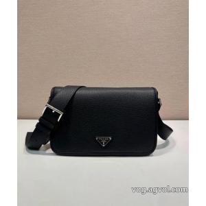 PRADA偽物 ブランド 販売バッグ今だけSALE 元気な印象に 爆買い最新作..