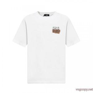 フェンディ半袖Tシャツブランド コピー 販売 店海外流行 大人で素敵 最安値！