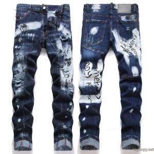 ブランド コピー 品DSQUARED2ジーンズ今年活躍した TOPセラー賞 完売再入荷