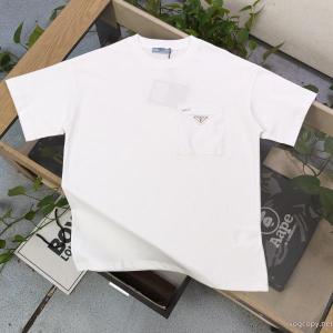 PRADA相性の良い 新作在庫希少 今季重宝するブランド スーパー コピー 店舗半袖Tシャツ