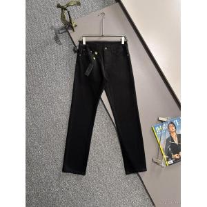 HOT新作登場 ランキング商品  最新作入荷コピー 商品 販売VERSACEジーンズ