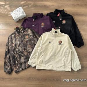 SUPREMEコート有名人の愛用者が多いブランド かっこいい アイテム 超カッコイイ　2026春夏新作ブランド スーパー コ...