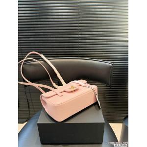 人気商品再入荷 魅惑 定番人気商品レディースバッグコピー 商品 販売CH