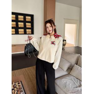 安心国内発送 セール価格でお得新作 新価格で登場！BURBERRYコートコピー 通販