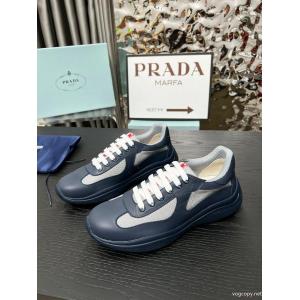 コピー ブランド 優良おしゃれな人気 SALE! 愛用ブランドPRADAスニーカー..