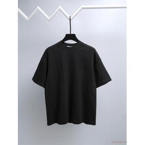 LOEWEブランド コピー s 級ロゴが印象的 国内完売色 レビュー高い半袖Tシャツ