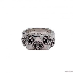     指輪CHROME HEARTS 2026ブランドスーパーコピー衝撃セールで破格 視線を集めて 2026トレンド.