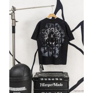 半袖Tシャツ目を惹くアイテム 斬新なデザイン 再入荷が嬉しいブランド コピー 優良店CHROME HEARTS
