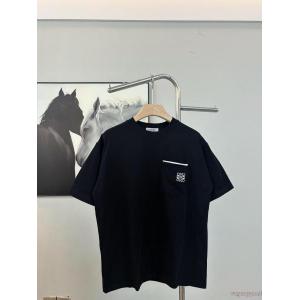 LOEWE新作限定争奪戦 様々なコーディネートに 今年流行半袖Tシャツブランド スーパー コピー