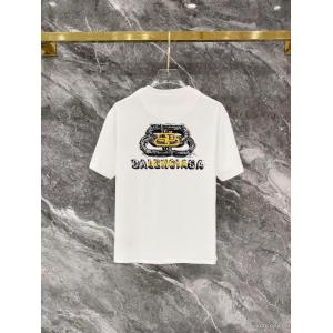 バレンシアガ半袖Tシャツ偽物 ブランド 激安人気限定品 最安値挑戦！ 韓国ファッション