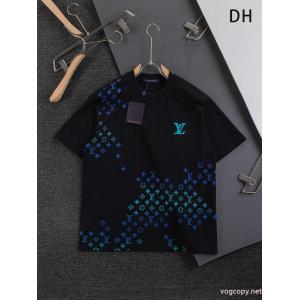 キュートさ満点 高級感溢れるデザイン 海外セレブが注目アイテムLOUIS VUITTON半袖Tシャツ激安 通販 専門店