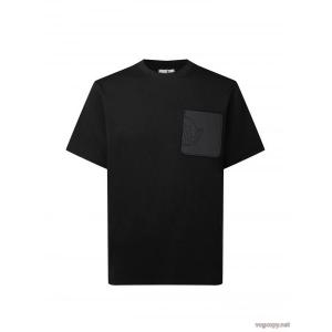 MONCLERファッション感満載！ 大人気個性がある雰囲気 注目新ブランド半袖Tシャツコピー ブランド 通販