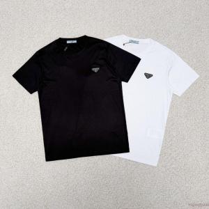 ブランド コピー 安心長く愛用できる 人気新品 注目ブランドPRADA半袖Tシャツ