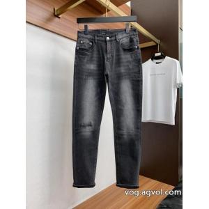 ブランド コピー新作入荷新作 永遠の定番 型崩れしにくいジーンズDSQUARED2