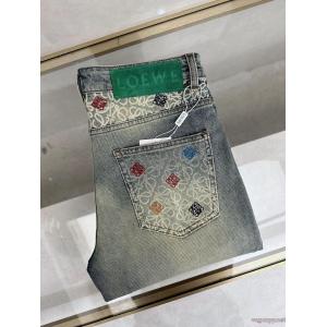 コピー 品 販売ジーンズ2026限定モデル 今の季節におすすめ 素敵なデザインLOEWE