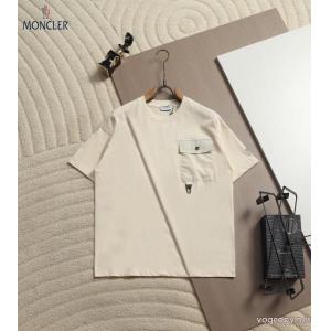 MONCLER新商品数量限定 人気高いアイテム 格好良い半袖Tシャツスーパー コピー メンズ