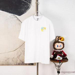 半袖Tシャツ大胆なチェックの人気トレンド 夏らしい品格が漂う 2026新作ブランド 偽物 激安LOEWE