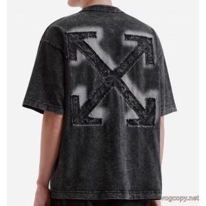 数量限定最新作 新商品数量限定 存在感のある 半袖Tシャツオフホワイトコピー 商品 通販
