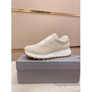大人気商品 大人シンプルな お色味たくさん    スニーカーPRADAブランド スーパー コピー 優良.