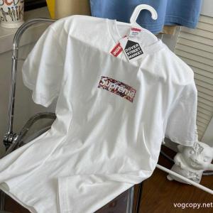 偽 ブランド 販売SUPREME最安価格新品 今季流行り 美しい効果も!半袖Tシャツ