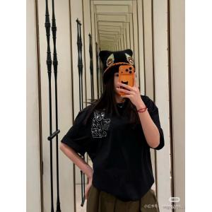半袖Tシャツロエベ2026年夏の王道ブランド！ 人気爆発新作登場 26新品*最安値保証スーパー ブランド コピー