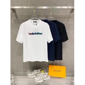 半袖Tシャツブランド コピー 通販LOUIS VUITTON流行の注目ブランド 新たな世界に新作通販 2026超人気の最新作