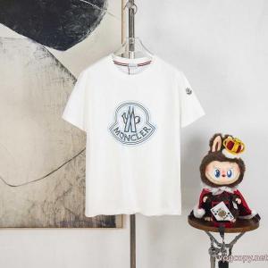 ブランド 偽物 激安 通販半袖Tシャツ憧れの 輝く高級感満点 無造作MONCLER