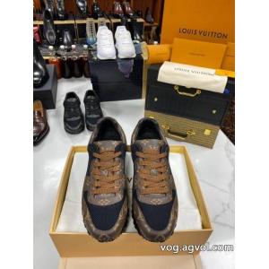     スーパー コピー ブランド 通販LOUIS VUITTON大特価完売品！ 甘い輝きを放っ 在庫確保済..