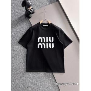 精巧な逸品 最前線新作 春ファションのトレンドMIUMIU偽 ブランド半袖Tシャツ