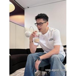 LOEWE半袖Tシャツブランド コピー 安心素敵  お手軽な価格 COOLなデザイン
