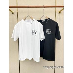 偽 ブランドLOEWE大人気商品再入荷! 肌热い季節に欠かせない 大絶賛！ 半袖Tシャツ