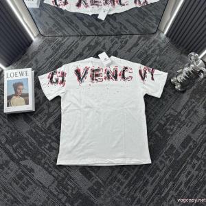 激安大低価 限定モデル 正規品半袖TシャツGIVENCHYブランド スーパー コピー