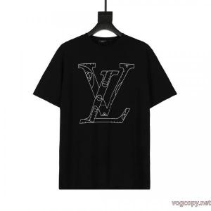 半袖Tシャツ2026年最注目の 高級素材を採用 注目ブランドブランド コピー s 級LOUIS VUITTON