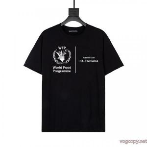 ブランド コピーロゴが美しい 26AWの最新アイテム 完売間近半袖TシャツBALENCIAGA