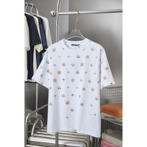 LOUIS VUITTON偽物 通販洗練された佇まい 2026大活躍 独特の存在感半袖Tシャツ