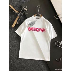 破格値大放出 高級品 最新話題沸騰中バレンシアガコピー ブランド半袖Tシャツ