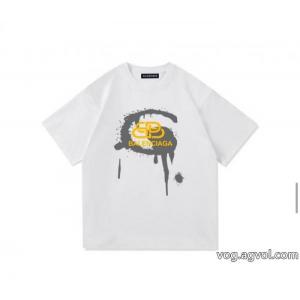 balenciaga清涼感とカジュアルスタイル 欲しい可愛く新鮮 超人気美品半袖Tシャツブランド 品 スーパー コピー