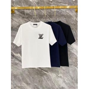 半袖Tシャツコピー 品 ブランドLOUIS VUITTONドレスアップ効果も抜群 2026のトレンドアイテム 素敵